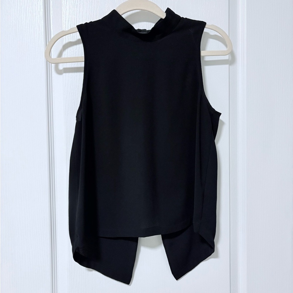 Nordstrom Leith Black Sleeveless Blouse